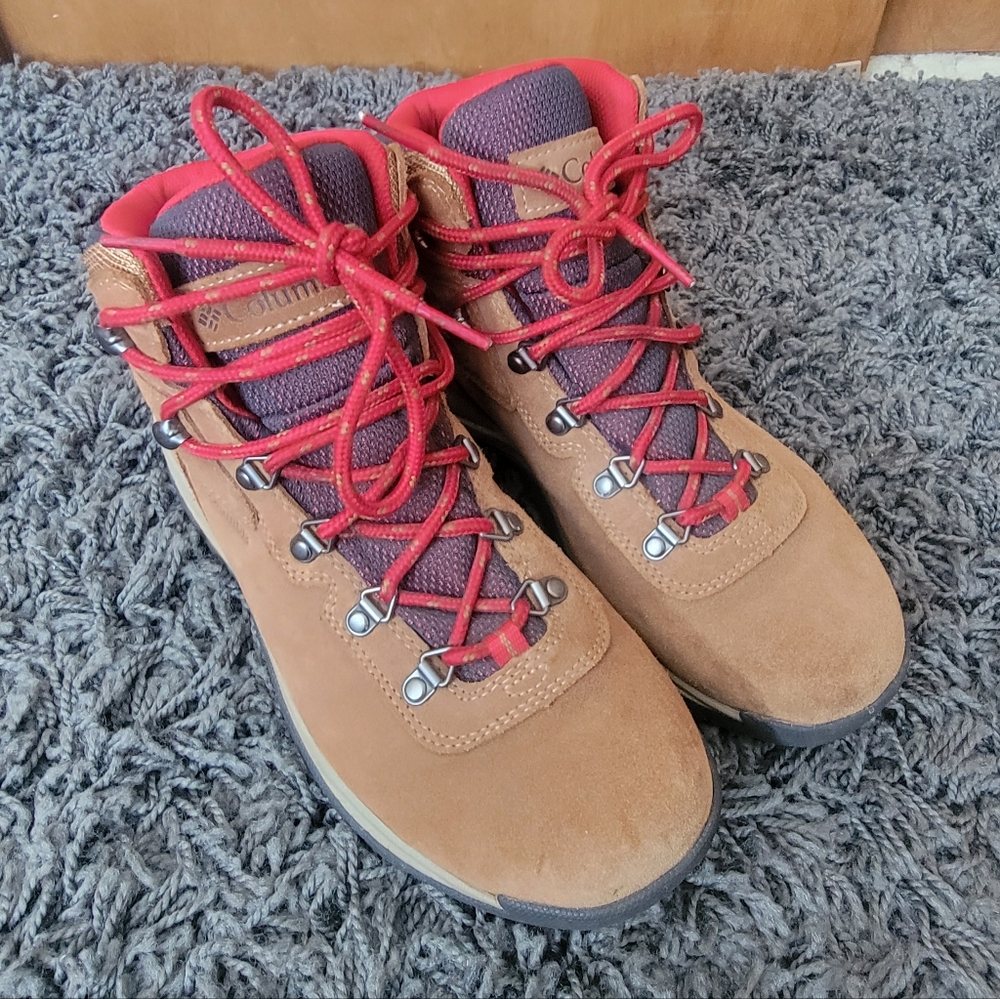 Columbia Newton Ridge Waterproof Hiking Boot